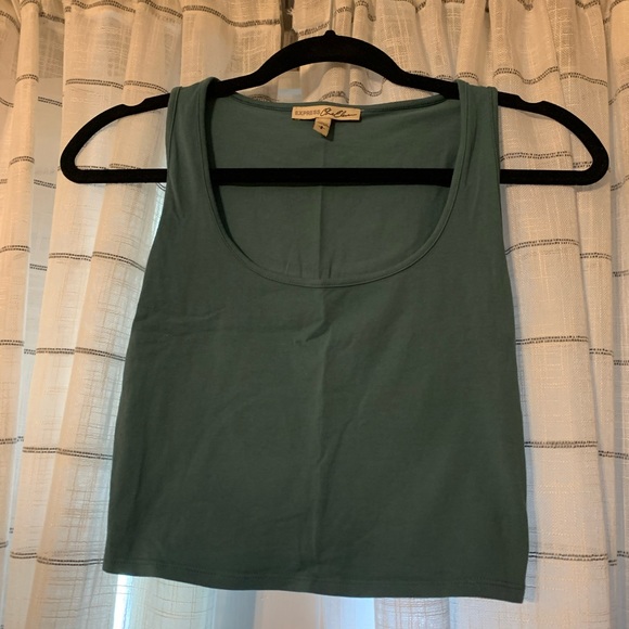 Express Tops - Express crop top